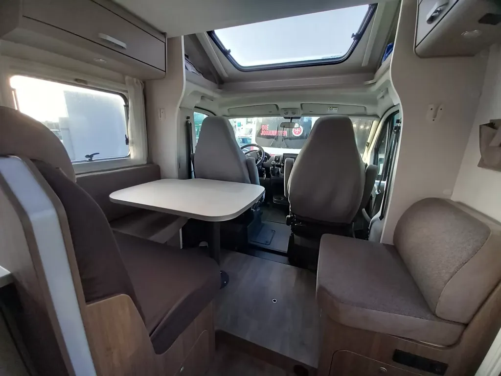 Bild 6: in Wesenberg Wohnmobil mieten Bild 6: in Wesenberg Wohnmobil mieten