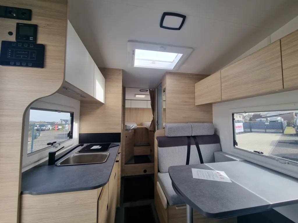 Bild 8: Wohnmobil für 6 Personen in Vellmar bei Kassel mieten