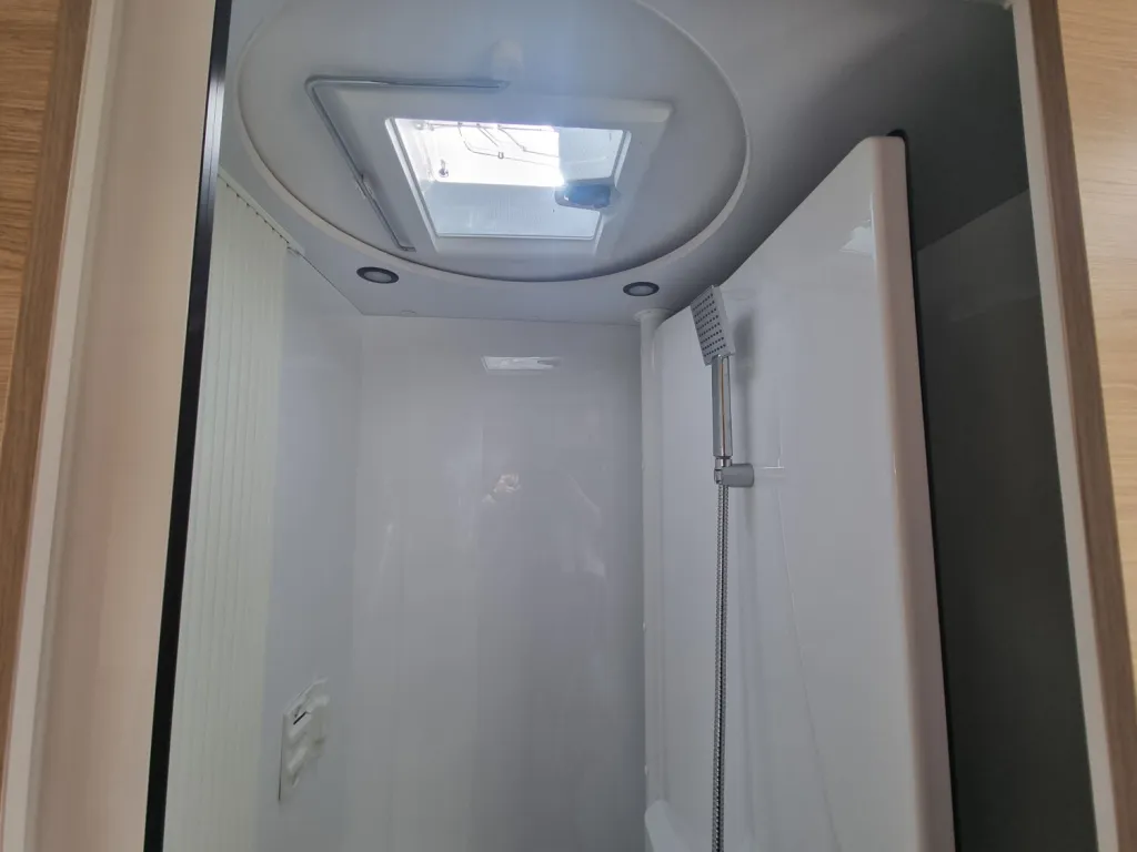 Bild 18: Wohnmobil mieten in Vellmar bei Kassel