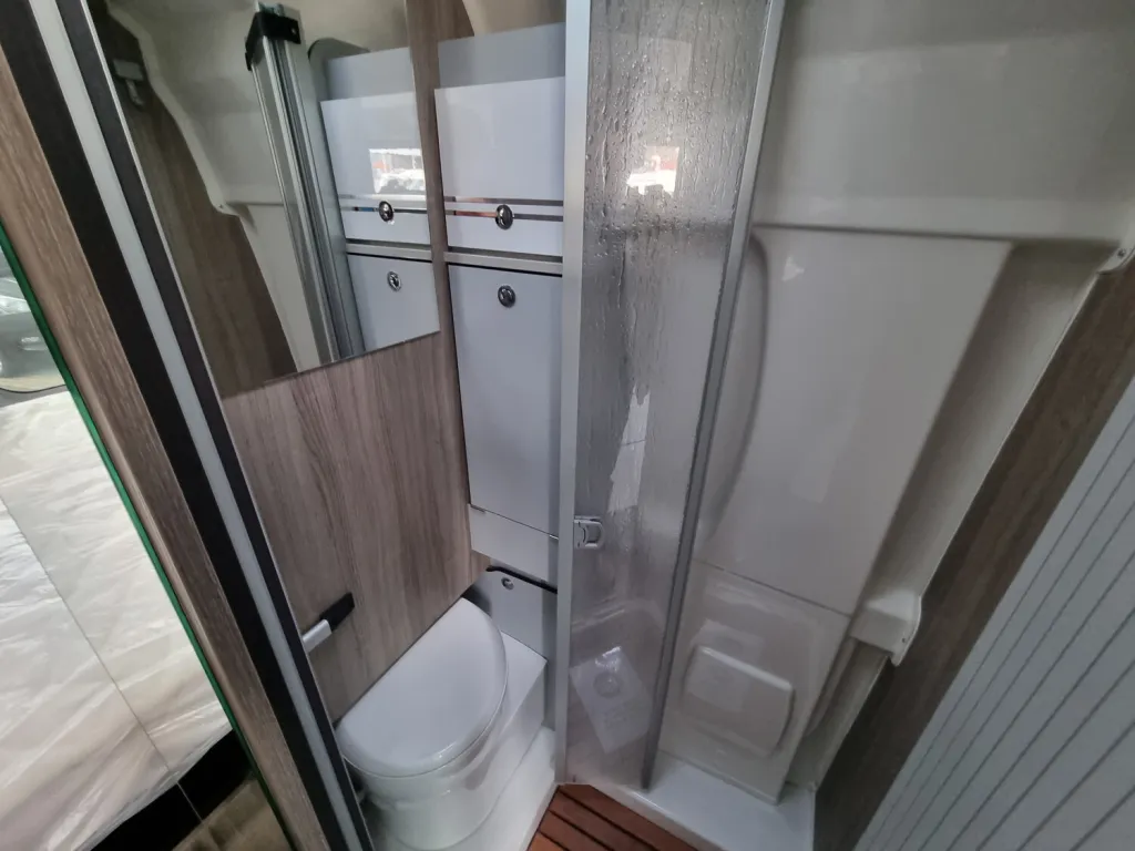 Bild 18: Wohnmobil mieten in Vellmar bei Kassel