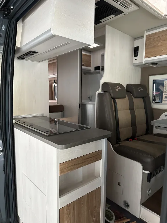 Bild 4: Wohnmobil von Megamobil mieten in Wagna