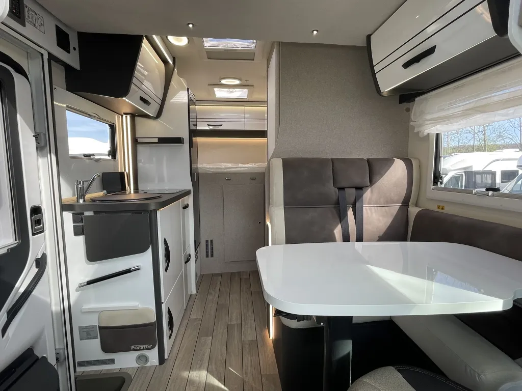 Bild 7: Forster Wohnmobil in Untersteinbach / Rauhenebrach mieten