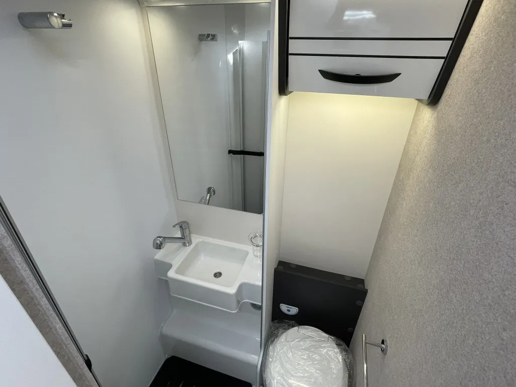 Bild 10: Wohnmobil mieten in Untersteinbach / Rauhenebrach