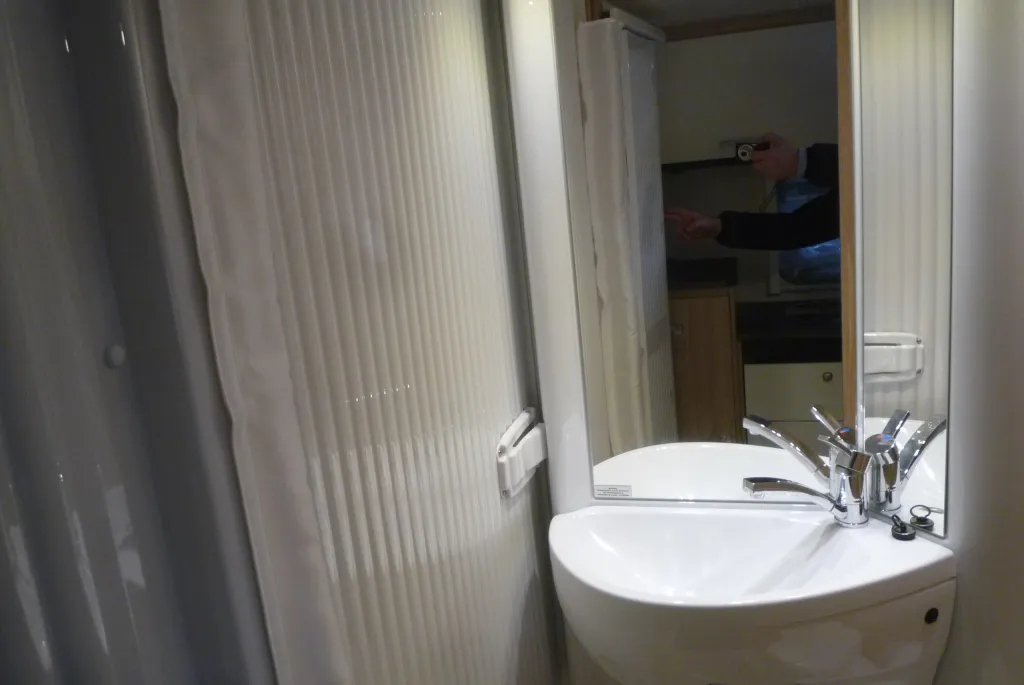 Bild 14: in Weißenhorn Wohnmobil mieten