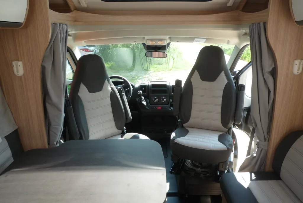 Bild 5: Wohnmobil in Weißenhorn online mieten