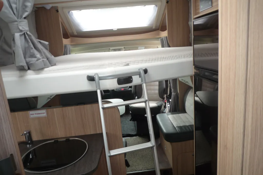 Bild 9: Sunlight T 67 Adventure Edition