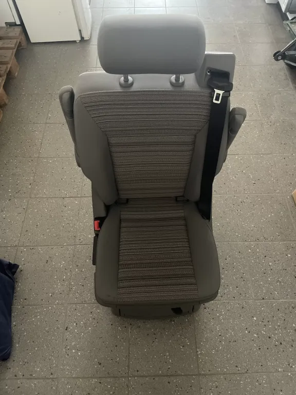 Bild 20: Wohnmobil von VW mieten in Weißenbach/Liezen Bild 20: Wohnmobil von VW mieten in Weißenbach/Liezen