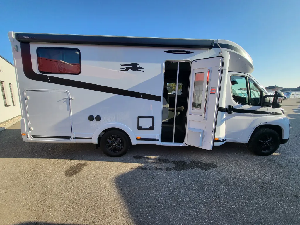 Bild 9: Laika Kosmo L 319