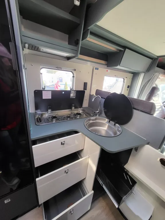 Bild 17: Laika Kosmo L 319