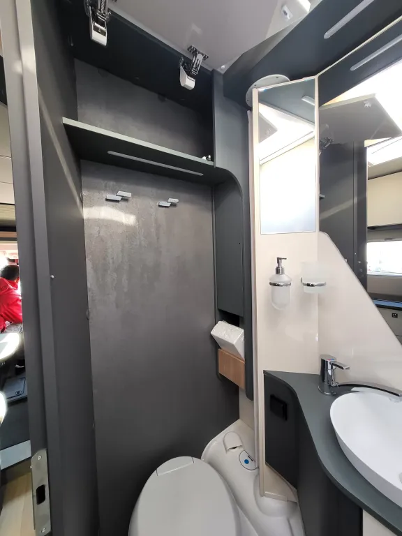 Bild 25: Laika Kosmo L 319