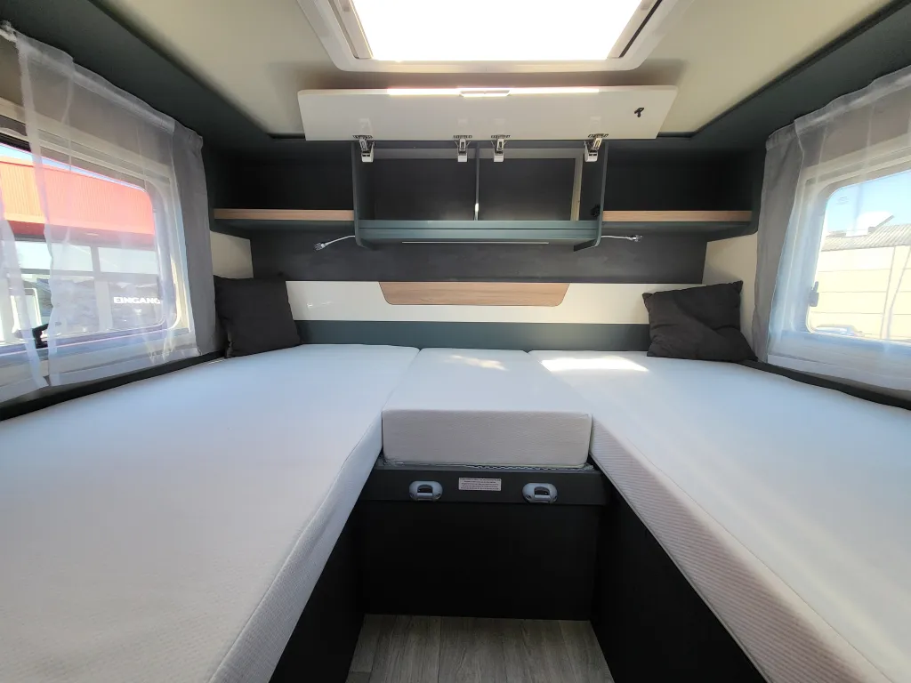 Bild 28: Wohnmobil von Laika mieten in Hagenbrunn/Wien