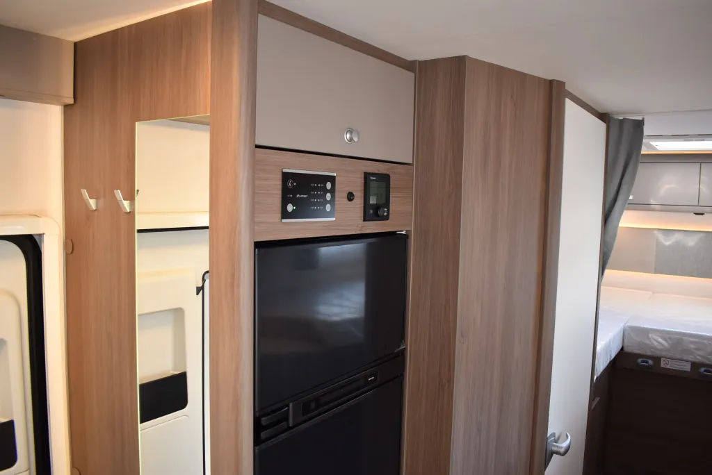 Bild 13: Wohnmobil in Eferding online mieten