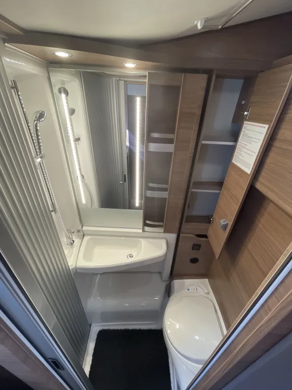 Bild 15: Knaus Wohnmobil in Weißenbach/Liezen mieten