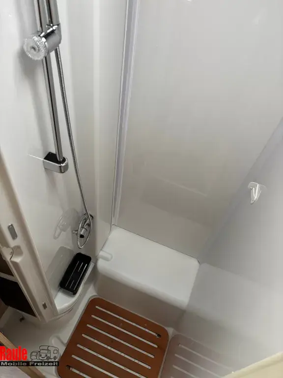 Bild 10: Wohnmobil mieten in Wiesbaden