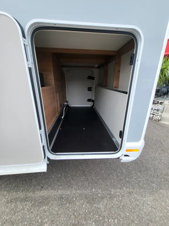 Bild 8: Wohnmobil für 2 Personen in Hagenbrunn/Wien mieten