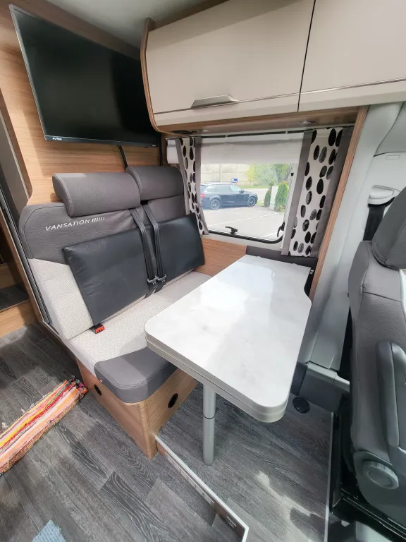 Bild 20: Wohnmobil von Knaus mieten in Hagenbrunn/Wien Bild 20: Wohnmobil von Knaus mieten in Hagenbrunn/Wien