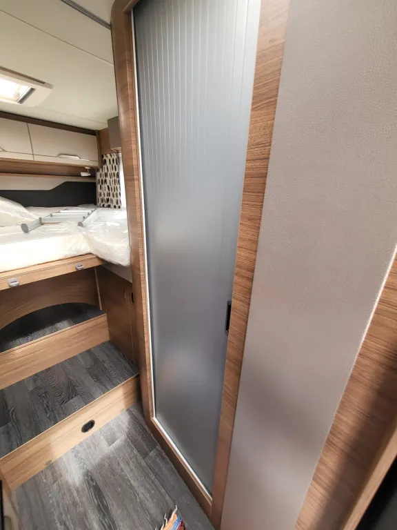 Bild 34: Wohnmobil mieten in Hagenbrunn/Wien Bild 34: Wohnmobil mieten in Hagenbrunn/Wien