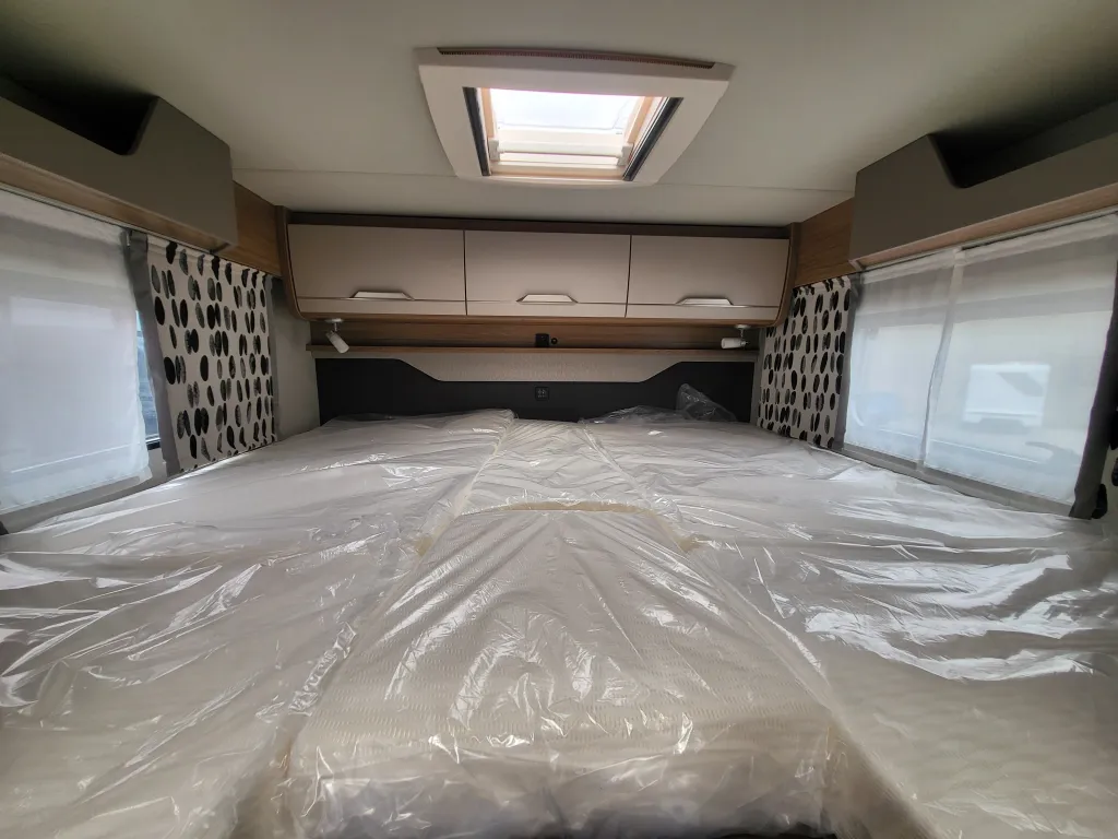 Bild 36: Wohnmobil von Knaus mieten in Hagenbrunn/Wien Bild 36: Wohnmobil von Knaus mieten in Hagenbrunn/Wien