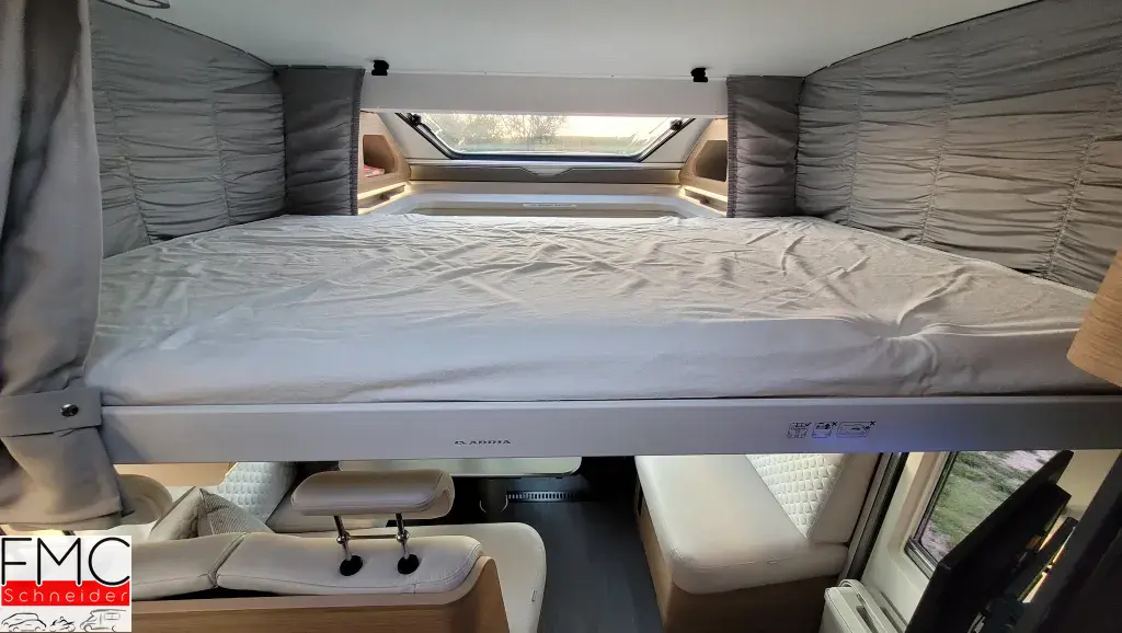 Bild 8: Wohnmobil für 4 Personen in Halberstadt mieten