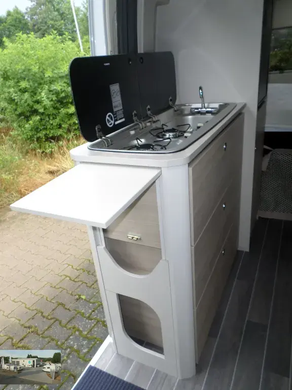 Bild 13: Wohnmobil in Blomberg online mieten