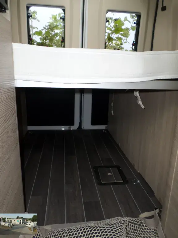 Bild 24: Wohnmobil für 2 Personen in Blomberg mieten