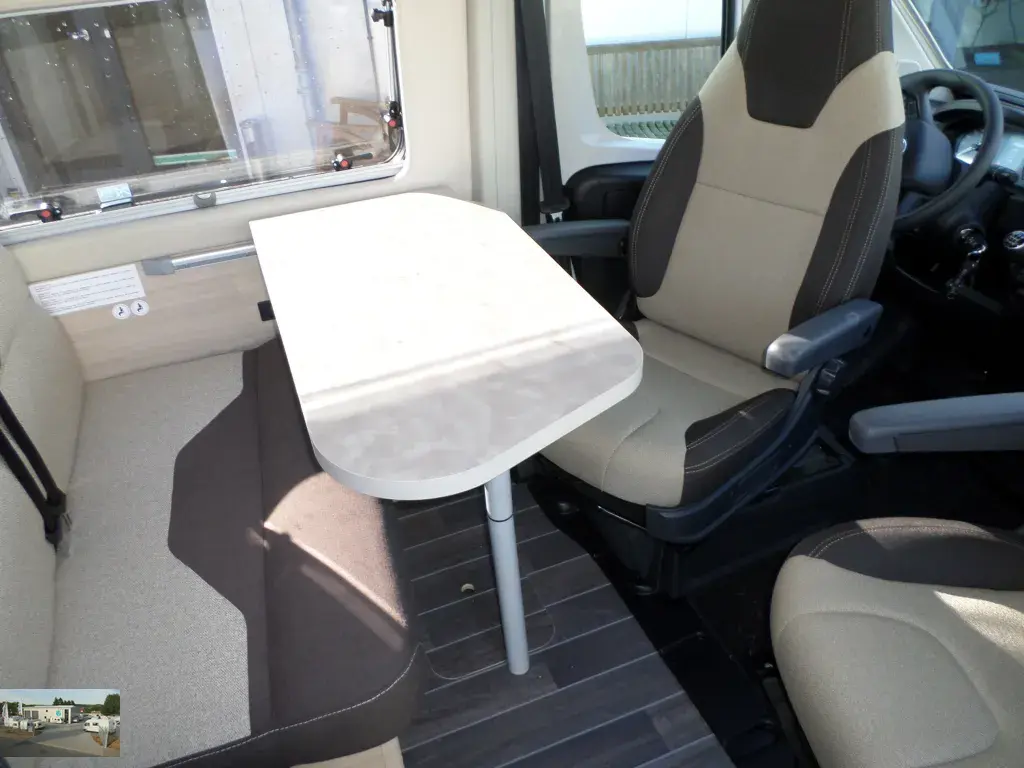 Bild 5: Wohnmobil in Blomberg online mieten