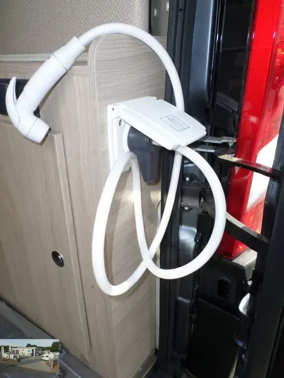 Bild 32: Wohnmobil für 2 Personen in Blomberg mieten