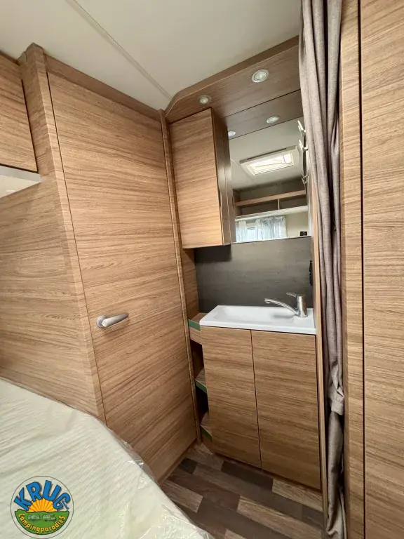 Bild 8: Wohnwagen für  Personen in Wattens mieten