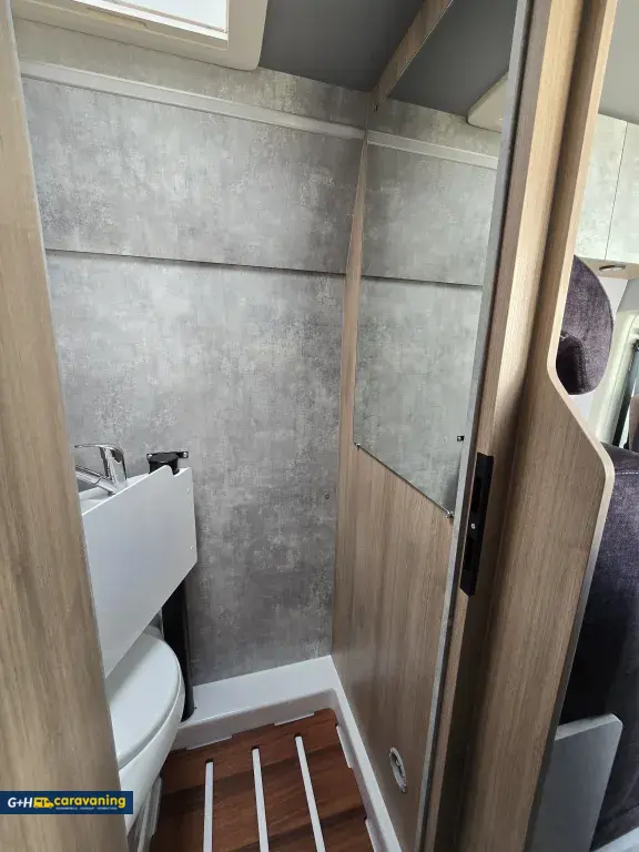 Bild 14: in Weißenhorn Wohnmobil mieten