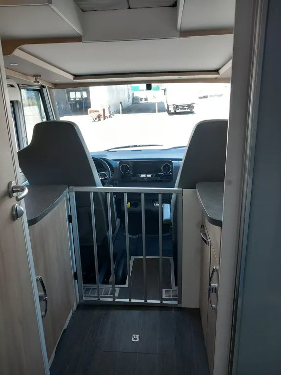 Bild 7: Frankia Wohnmobil in Wesenberg mieten Bild 7: Frankia Wohnmobil in Wesenberg mieten