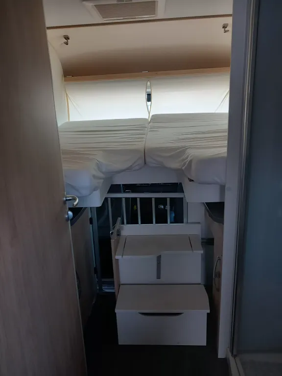 Bild 8: Wohnmobil für 2 Personen in Wesenberg mieten Bild 8: Wohnmobil für 2 Personen in Wesenberg mieten