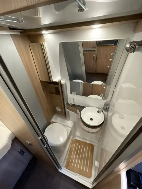 Bild 16: Wohnmobil für 4 Personen in Weißenbach/Liezen mieten