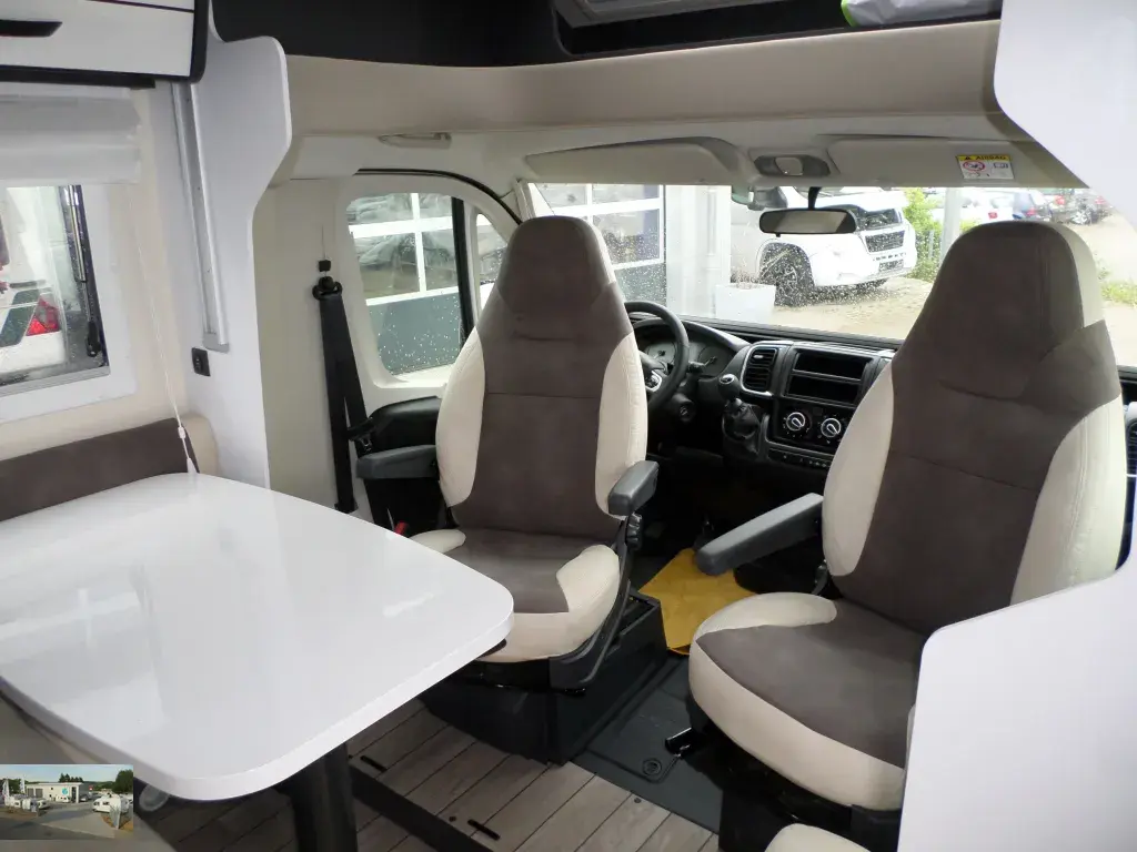 Bild 5: Wohnmobil in Blomberg online mieten Bild 5: Wohnmobil in Blomberg online mieten