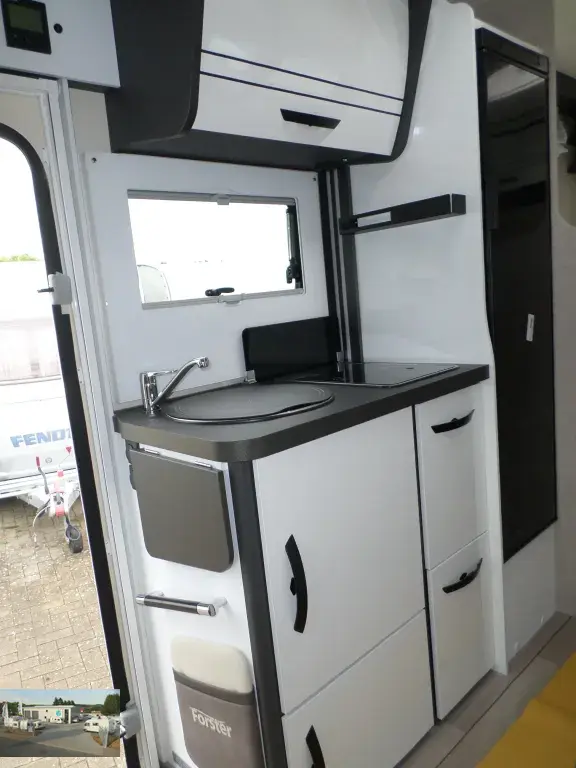 Bild 13: Wohnmobil in Blomberg online mieten Bild 13: Wohnmobil in Blomberg online mieten