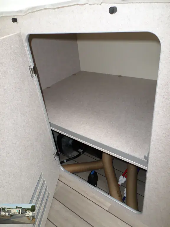 Bild 24: Wohnmobil für 4 Personen in Blomberg mieten