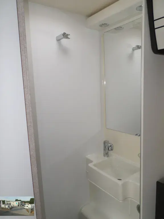 Bild 31: Forster Wohnmobil in Blomberg mieten