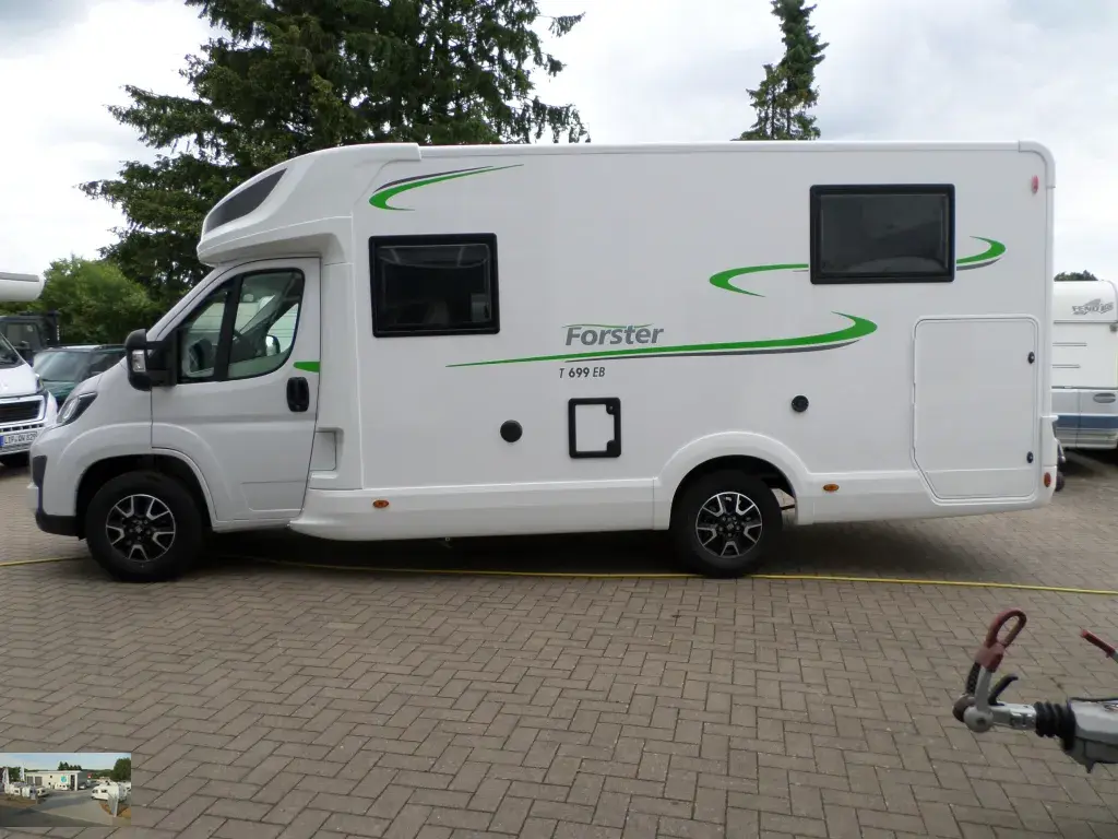 Bild 40: Wohnmobil für 4 Personen in Blomberg mieten