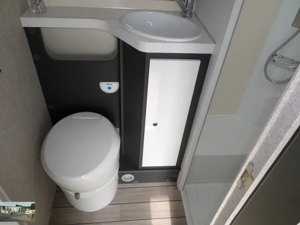 Bild 31: Forster Wohnmobil in Blomberg mieten