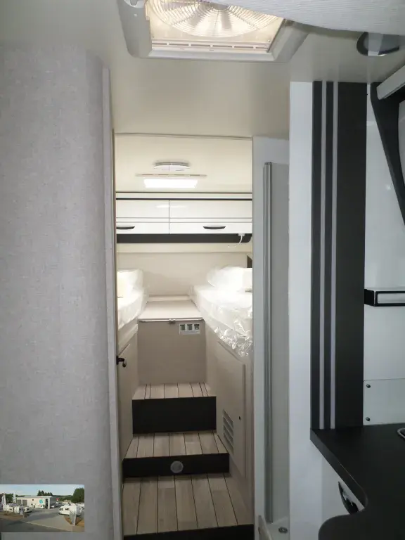 Bild 16: Wohnmobil für 4 Personen in Blomberg mieten