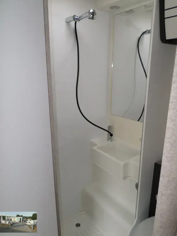 Bild 29: Wohnmobil in Blomberg online mieten