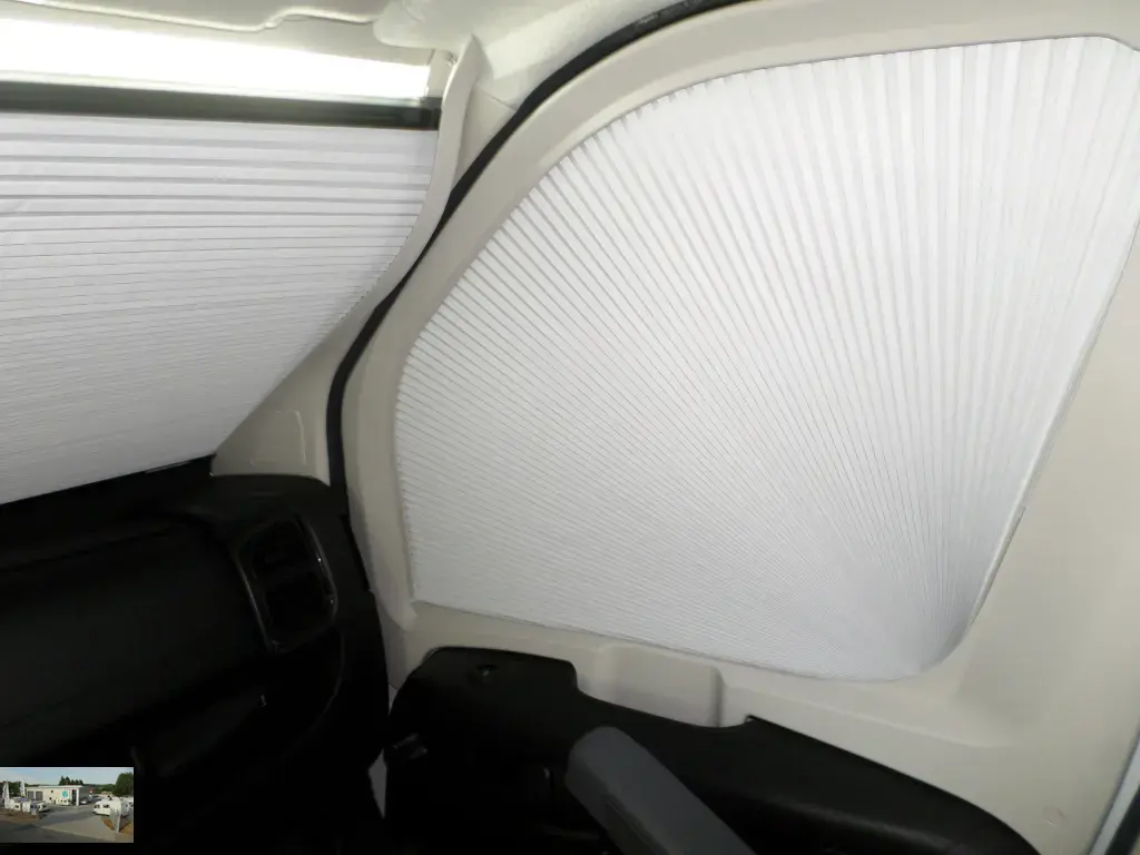 Bild 37: Wohnmobil in Blomberg online mieten