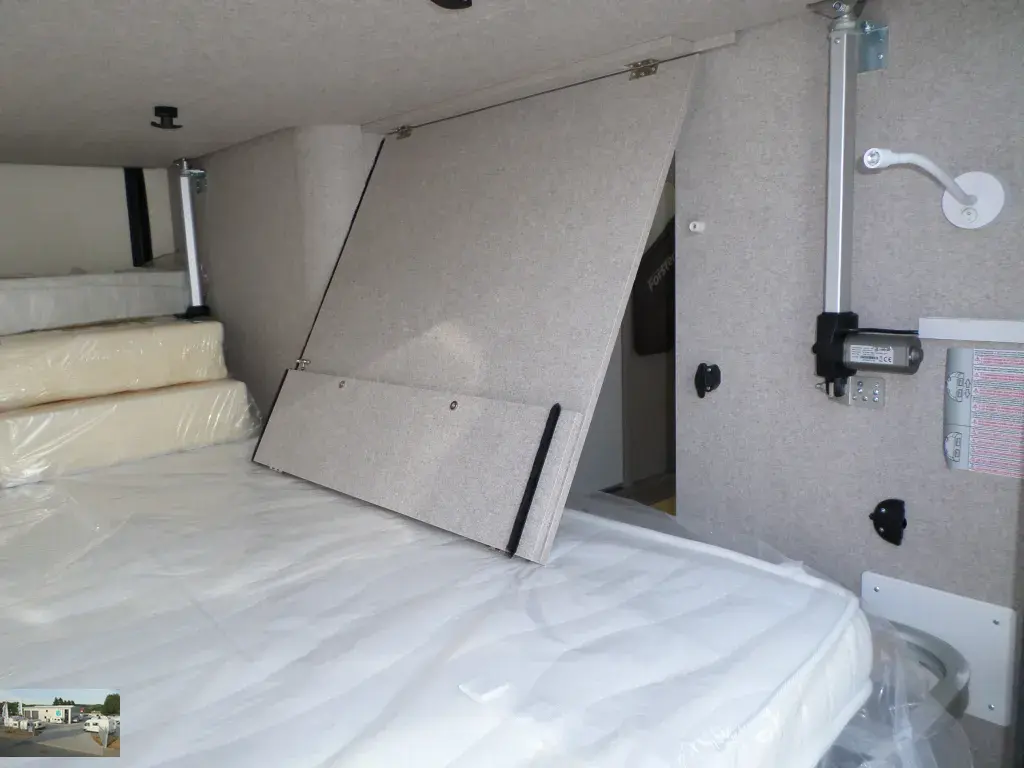 Bild 39: Forster Wohnmobil in Blomberg mieten