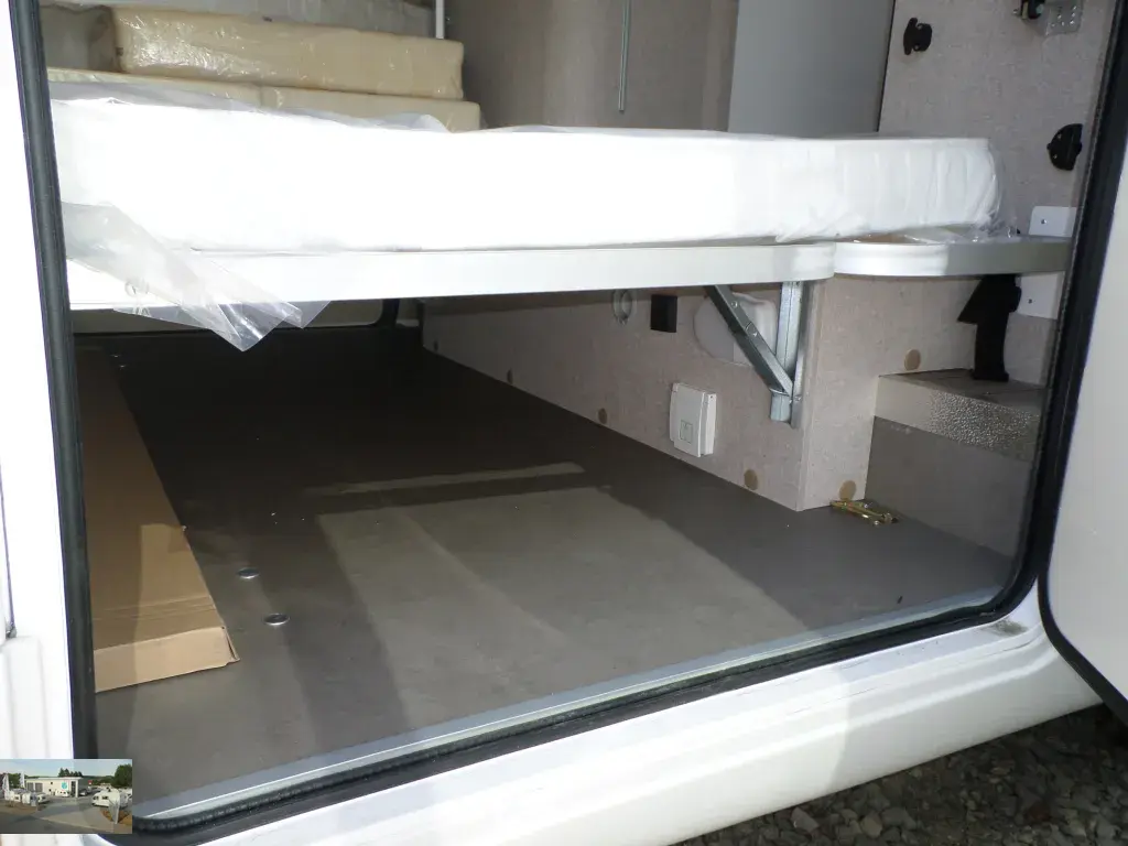 Bild 40: Wohnmobil für 6 Personen in Blomberg mieten