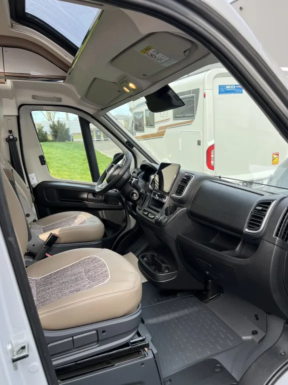 Bild 4: Wohnmobil von Malibu mieten in Wernau