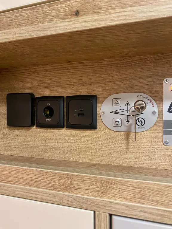 Bild 8: Wohnmobil für 2 Personen in Wagna mieten