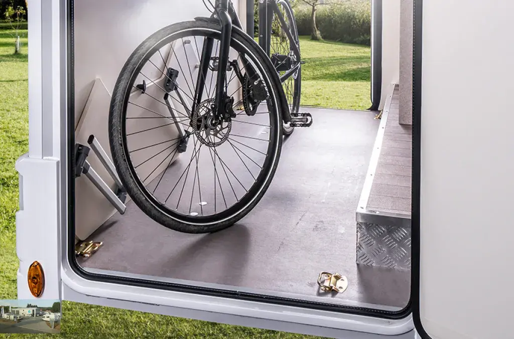 Bild 15: Forster Wohnmobil in Blomberg mieten