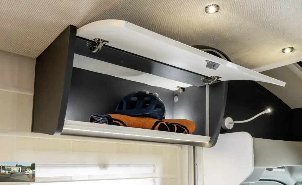 Bild 13: Wohnmobil in Blomberg online mieten