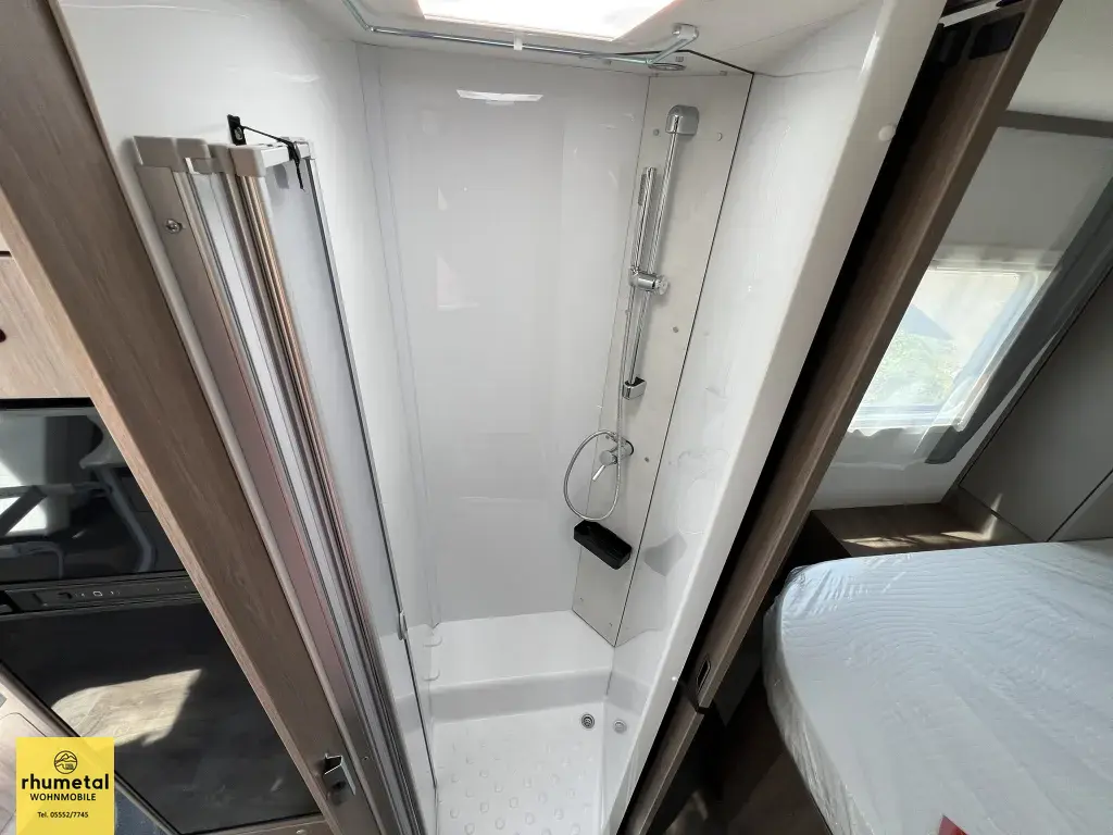 Bild 32: Wohnmobil für 2 Personen in Katlenburg mieten