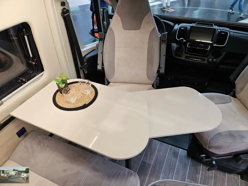 Bild 4: Wohnmobil von Forster mieten in Blomberg