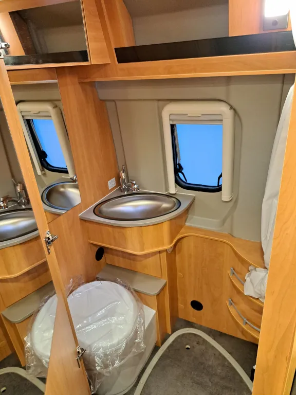 Bild 8: Wohnmobil für 3 Personen in Dobl mieten